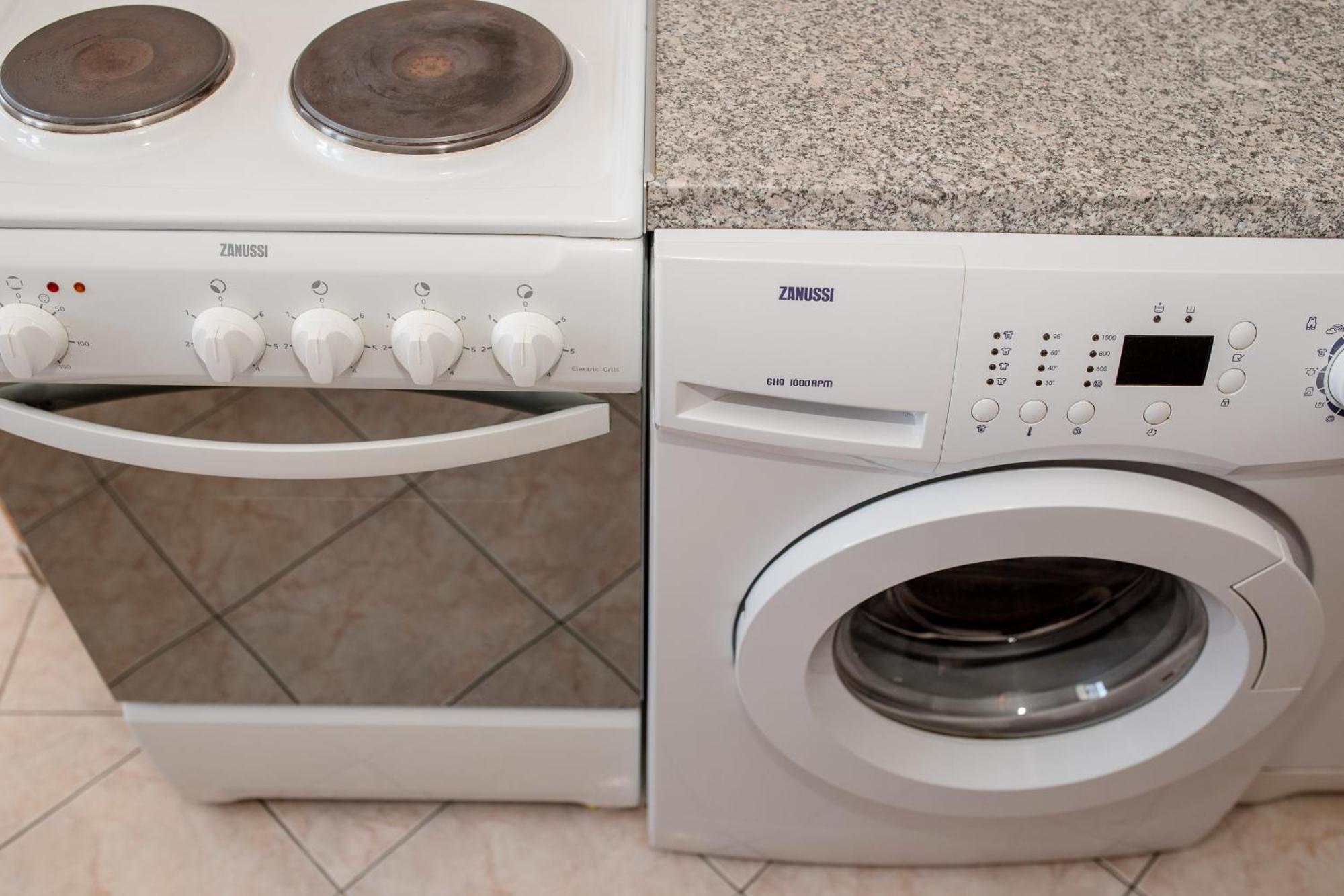 Lovely Meta Apartments Palit Екстер'єр фото