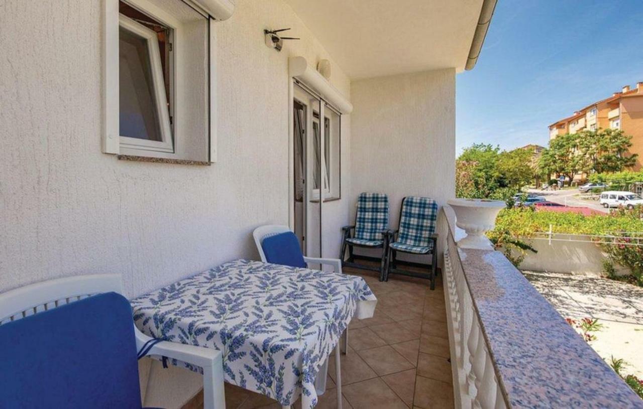 Lovely Meta Apartments Palit Екстер'єр фото