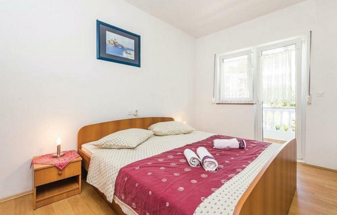 Lovely Meta Apartments Palit Екстер'єр фото